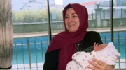 Servets Mama Fatma ist überglücklich!