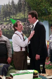 Marshall befindet sich auf Kollisionskurs mit seinem neuen Chef Garrison Cootes ...
