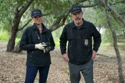 Jessica Knight (Katrina Law, l.); Alden Parker (Gary Cole, r.)