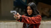 Um John zu helfen, greift Quiet (Stephanie Beatriz) zu einem drastischen Mittel und nimmt ihn ins Visier.