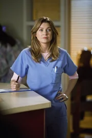 Hat Bammel vor einem Treffen mit Dereks Mutter: Meredith (Ellen Pompeo) ...