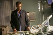 Wird Dr. Gregory House (Hugh Laurie, l.) den Grund für Leonas (Aasha Davis, r.) Halluzinationen herausfinden?