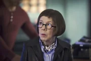 Hetty Lange (Linda Hunt)