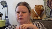 Sandra bangt um die Zusage des Hauskredites.