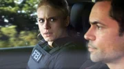In ihrem neuesten Fall bekommt es die Spezialeinheit mit sogenannten Tiger-Kidnappern zu tun. Diese entführen Menschen, um mit ihrer Freilassung Geld zu erpressen. Foto: Kick Lanigan (Leven Rambin, l.), Bishop (Danny Pino)