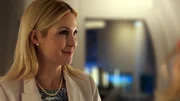 Paula Lanigan (Kelly Rutherford)