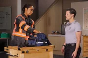 Tommy Vega (Gina Torres, l.); Tim Rosewater (Mark Elias, r.)