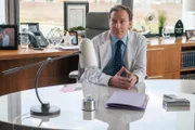 Dr. Dean Reybold (Jeremy Shamos) war der letzte Onkologe, der seine verstorbene Frau behandelte.