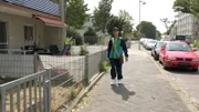 Für Pascal ist der große Tag gekommen. Der gebürtige Mannheimer beginnt endlich sein langersehntes Praktikum bei der Deutschen Bahn. Der 21-Jährige war lange arbeitslos und möchte nicht mehr vom Amt abhängig sein.