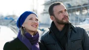 Candice Renoir (Cécile Bois) und Antoine Dumas (Raphaël Lenglet)