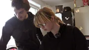 Jasmin und Maik bereiten sich auf Weihnachten vor.