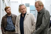 Fragen und keine Antworten: Markus Hamele als  Insp. Kurt Steiner, Gregor Seberg als Oberleutnant Helmuth Nowak Helmut Bohatsch als Franz Wohlfahrt.