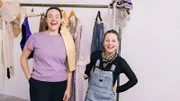 Nina (rechts) und Marina überlegen gemeinsam, was Menschen aneinander schön finden.