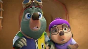 Moley und Dotty sind entsetzt, denn verrückt spielende Roboter lassen ganz Maulwurfhausen im Chaos versinken.