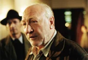 Karl Merkatz (Karl Bockerer).