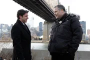 Detective Goren (Vincent D'Onofrio, r.) muss einen Mordfall lösen, für den es scheinbar kein Motiv gibt. Kann ihm Staatsanwalt Kevin Mulrooney (Raul Esparza) weiterhelfen?