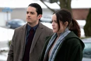 Tomas Esquivel (Lucca De Oliveira, l.); Clarice Starling (Rebecca Breeds, r.)