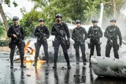 (v.li.): Jay Harrington (David Kay), David Lim (Victor Tan), Shemar Moore (Daniel ‚Hondo‘ Harrelson), Kenny Johnson (Dominique Luca), Lina Esco (Christina Alonso), Alex Russell (Jim Street).