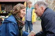 Der große Tag ist gekommen: Katja Brückner (Julia Jäger) will ihrem Sohn Hanno (Kasimir Brause) ihren neuen Freund Dr. Roland Heilmann (Thomas Rühmann) vorstellen. Hanno kennt Roland bisher nur als Doktor der Hausbesuche macht und da fand er ihn ziemlich nett. Doch nun sind die Umstände andere und Hanno ist abweisend.