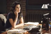Ein merkwürdiger Fall beschäftigt Jane Rizzoli (Angie Harmon): Eine reiche Frau, die unheilbar an Krebs erkrankt war, ist verstorben. Bei der Untersuchung stellt sich jedoch heraus, dass nicht der Krebs Grund für ihr Sterben war...    +++