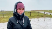 Die Halligkümmerin Christine Schweden – bei Wind und Wetter auf Hallig Hooge.