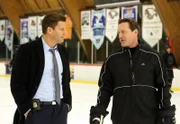 Booth (David Boreanaz, l.); Jeremy Roenick (Jeremy Roenick, r.)