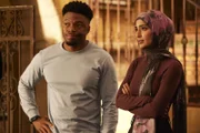 Devin Roundtree (Caleb Castille, l.); Fatima Namazi (Medalion Rahimi, r.)