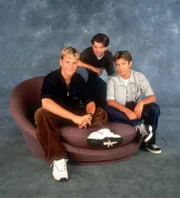 v. L.: Bradley (Zachery Ty Bryan), Mark (Taran Noah Smith), Randy (Jonathan Taylor Thomas)
