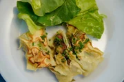 Die grünen Krapfen sind eine schwäbische Spezialität und die Urform der Maultaschen.