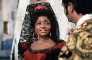 Mitte der 1960er Jahre interpretiert Grace Bumbry unter Herbert von Karajan die Carmen – die afroamerikanische Sängerin wird zum Shootings tar der Opernwelt.