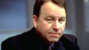 Dr. Richard Manning (John Ritter) ist Psychiater und hat recht archaische Ansichten von Treue, Eifersucht und Rache. Wusste er von der Liebschaft seiner Frau?