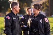 L-R: Owen Strand (Rob Lowe) and Michelle Blake (Liv Tyler)