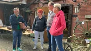 In Menslage in Niedersachen ist Trödelprofi Mauro mit Petra in deren Elternhaus verabredet. Auch mit dabei sind Schwester Gabi und ihr Mann Martin. Gabi und Petra müssen das Elternhaus verkaufen.