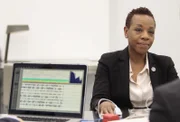 Marianne Jean-Baptiste (Bethany Mayfair).