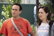 Barry Goldberg (Troy Gentile), Erica Goldberg (Hayley Orrantia).