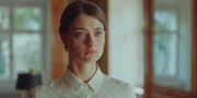 Ylva (Philine Schmölzer) packt die Erkenntnis, dass es so nicht mehr weiter gehen kann.