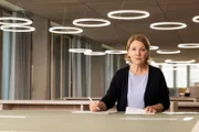 Marie Brand (Mariele Millowitsch) untersucht in ihrem aktuellen Fall den Mord an dem Museumdirektor Markus Krull.