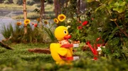 Schnatterinchen hat eine Idee, wie sie die Keksdose finden können.