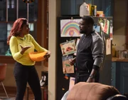 Brittany (Jessica "Jess Hilarious" Moore, l.); Rel (Lil Rel Howery, r.)