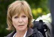 Caroline (Ulrike Kriener) beginnt zu ahnen, dass die Pilgerreise kein allzu harmonisches Ende nehmen wird.