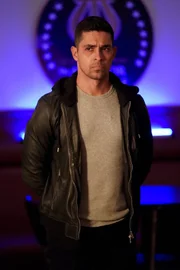 Nick Torres (Wilmer Valderrama)