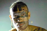 Kimi Ah-Scha Martial ist Tänzer und Krieger auf Nuku Hiva, der Hauptinsel der Marquesas. Er tätowiert sich, um seinen Vorfahren zu ähneln.
