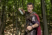 Rom Statthalter in Germanien, Publius Quinctilius Varus (Vladimir Karafilov) , wird zum großen Verlierer der Schlacht.