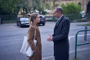 Kitty (Maike Jüttendonk) und Hugo (Barnaby Metschurat)