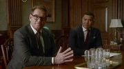 Dr. Jason Bull (Michael Weatherly, l.); Chunk Palmer (Christopher Jackson, r.)
