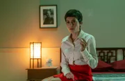 Janet Armstrong (Iliana Kodzhabasheva) weiß nicht, ob ihr Mann lebend zurückkommen wird.