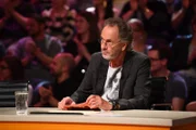 Spielleiter Hugo Egon Balder in seinem Element ...