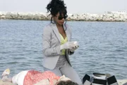 Jedes noch so kleine Detail wird von Dr. Alexx Woods (Khandi Alexander) dokumentiert ...