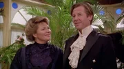 Janet King (Lally Cadeau), Herzog von Arranagh (Damon Redfern) (v.l.)