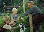 Die 6 Kummerbuben Fred stellt seinen Mann Staffel 1, Episode 6 Haustier-Fütterung: Uli Hager als Peterli, Urs Welsch als Päuli, Ruedi Walter als Benz